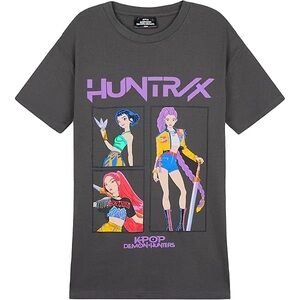 NWT- Huntrix K-POP demon Hunters graphic Tee - 7/8 kids